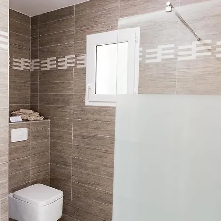 Du Macchione By Location-tourisme-corse Vila