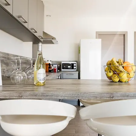 Du Macchione By Location-tourisme-corse Vila