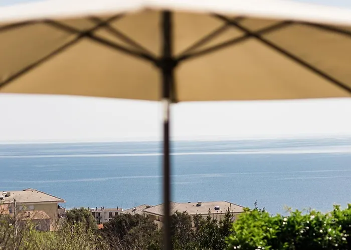 Du Macchione By Location-tourisme-corse